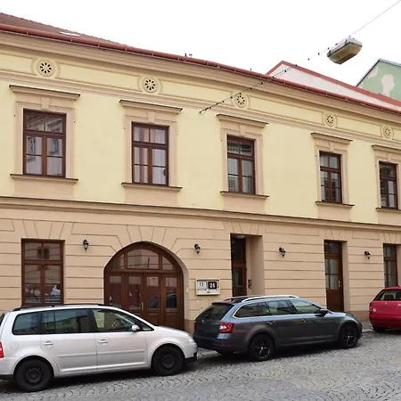 U Radnice , 5 Apartment